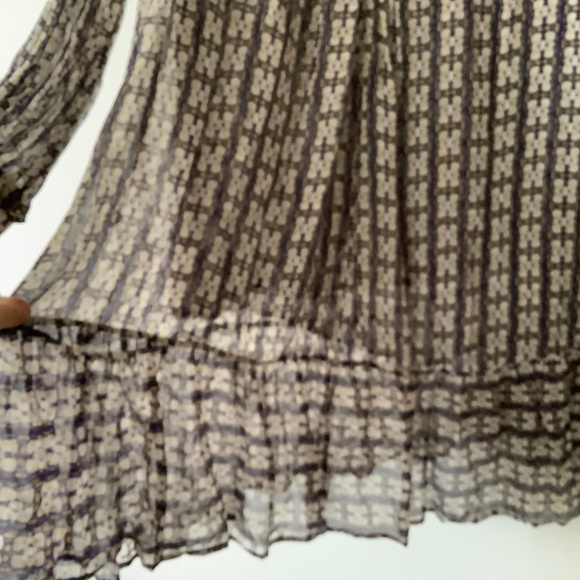 Adele Fado silk long sleeves dress - Picture 6 of 13